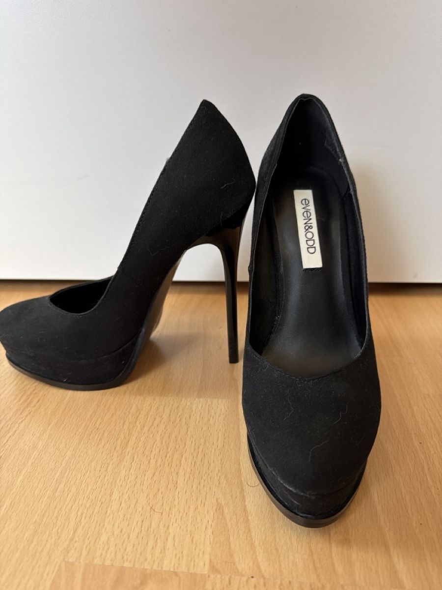 Damenschuhe: Schwarze High Heels – Neu (gemäss Beschreibung) aus Dagmersellen von SabrinaZu 1