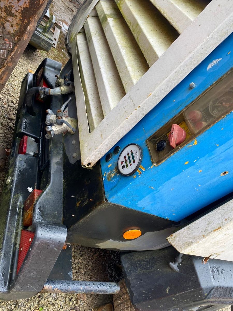 Atlas Copco Compressori: Atlas corpo Kompressor xas 96dd mobil – Usato da Egg b. Zürich venduto da SwissTradingAgency 1