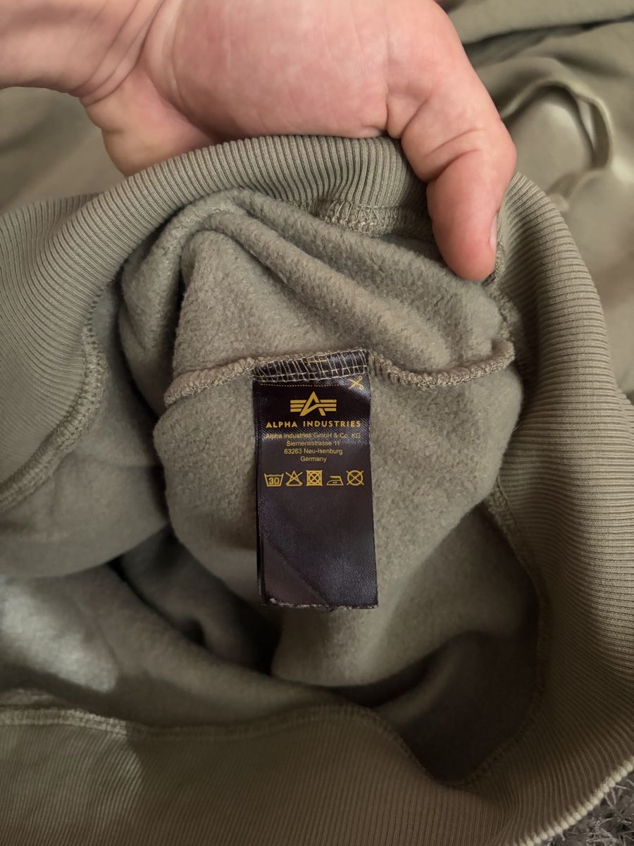Alpha Industries Maglioni & Felpe: Olive green Alpha Industries hoodie – Usato da Brislach venduto da edu_t6pq 4