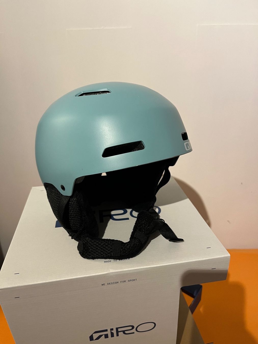 Giro Helme: Giro Youth Skihelm Crüe Mips – Gebraucht aus Siebnen von Sonnenscheinsohn 1