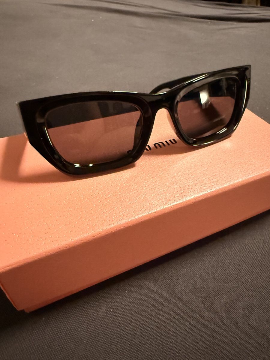 Miu Miu Brillen & Gläser: miumiu Sonnenbrille – Neu (gemäss Beschreibung) aus Schafisheim von jan_cb2f 1
