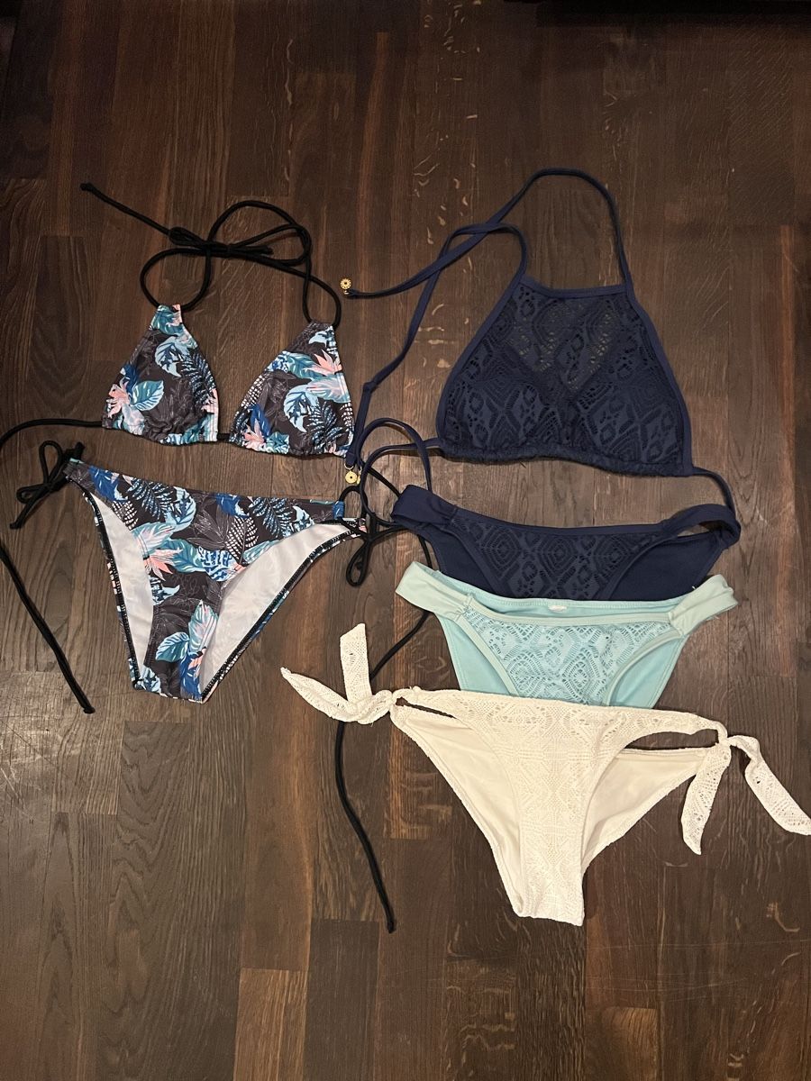 Costumi da bagno & Bikini: Schöne Bikinis Gr S – Usato da Gattikon venduto da Sunshine4. 1
