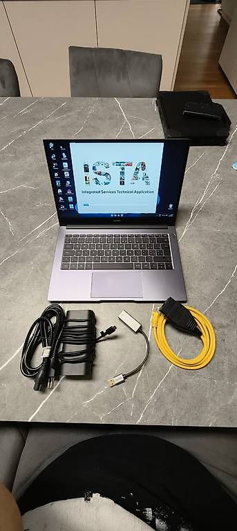 Portables: BMW Diagnoselaptop Huawei D14 – D'occasion à Zweidlen par jasko_