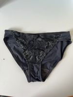 Slip nero con pizzo taglia M nuovo