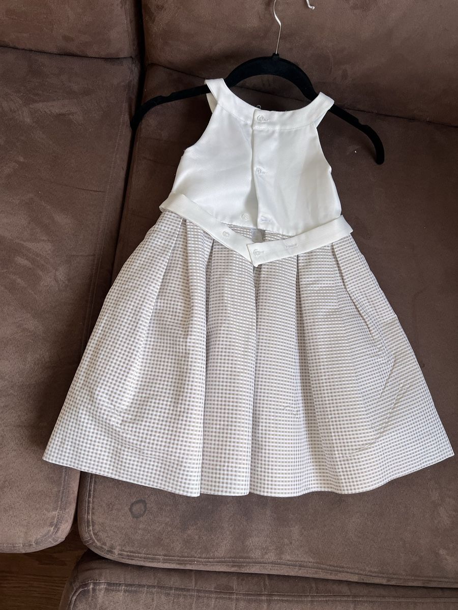 Kleider & Röcke: Robe fille blanc/beige. pour 3 ans – Gebraucht aus Brügg BE von jenny2007