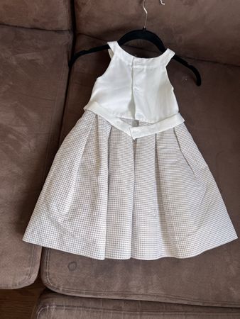 Robe fille blanc/beige. pour 3 ans