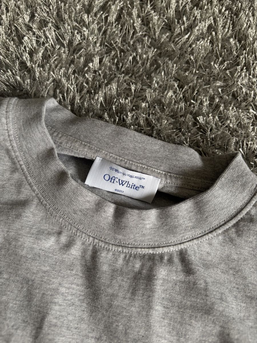 Off-White T-shirt: Off-White Logo T-Shirt  – Nuovo (secondo la descrizione) da Brislach venduto da edu_t6pq 2