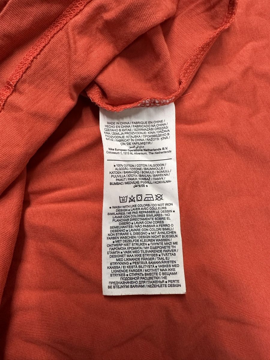 Jordan T-shirt: Jordan T-Shirt rot – Usato da Schwende venduto da weesli 3