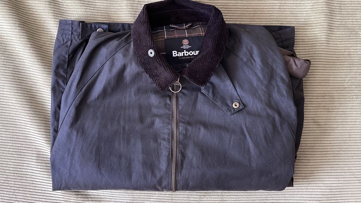 Barbour Giacche: Barbour Bedale Short - Olive - Grösse L – Usato da Luzern venduto da Calidru 1