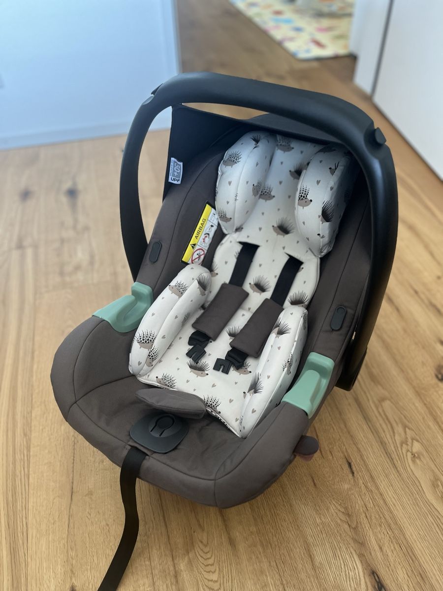 Marsupi portabebè: ABC Design Tulip Babyschale mit Isofixstation – Usato da Kriens venduto da szi_bxz8 1