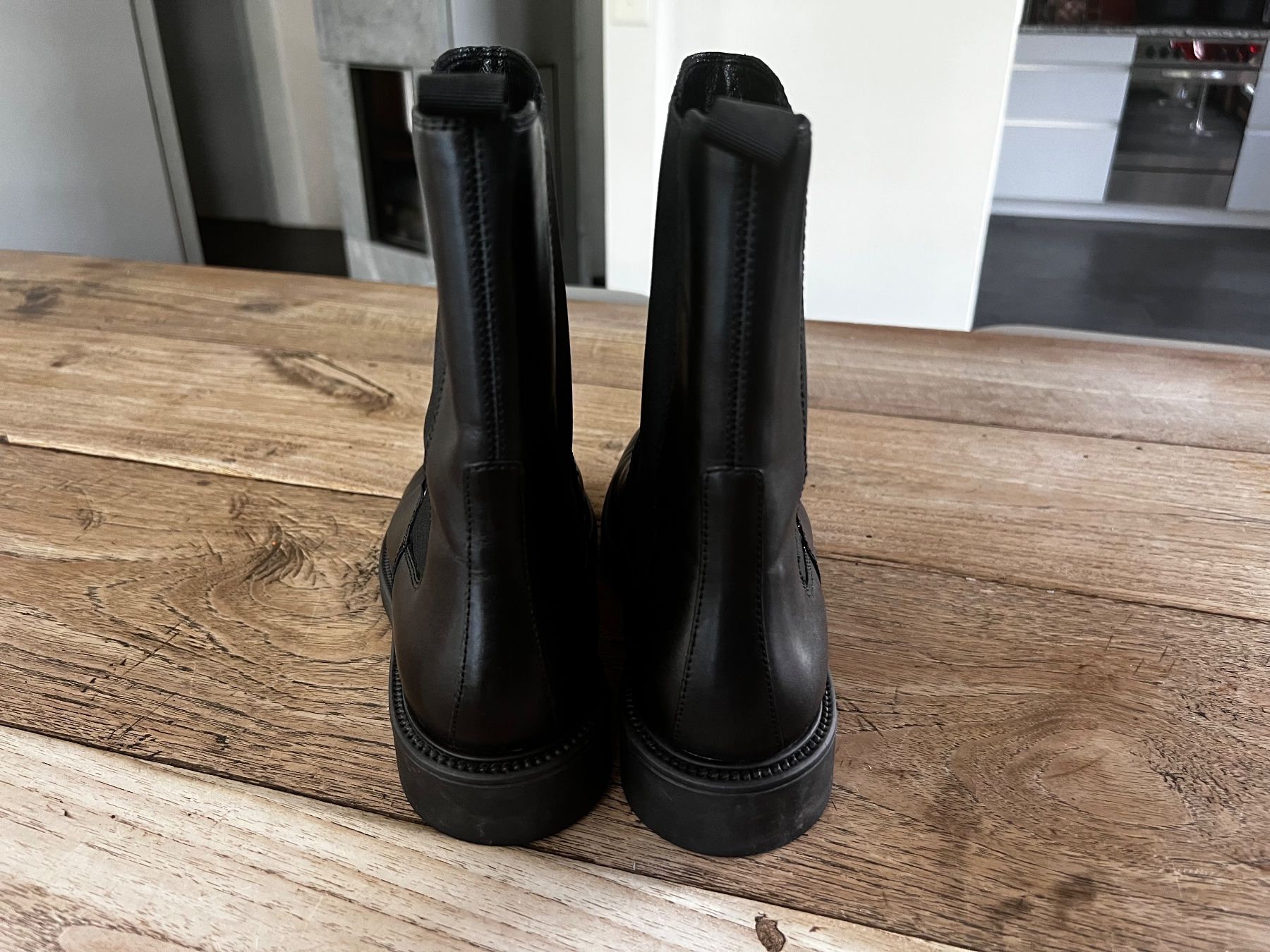 Scarpe da donna: Halbhohe Stiefel von Vagabond – Usato da Chur venduto da MarcusinChur 1