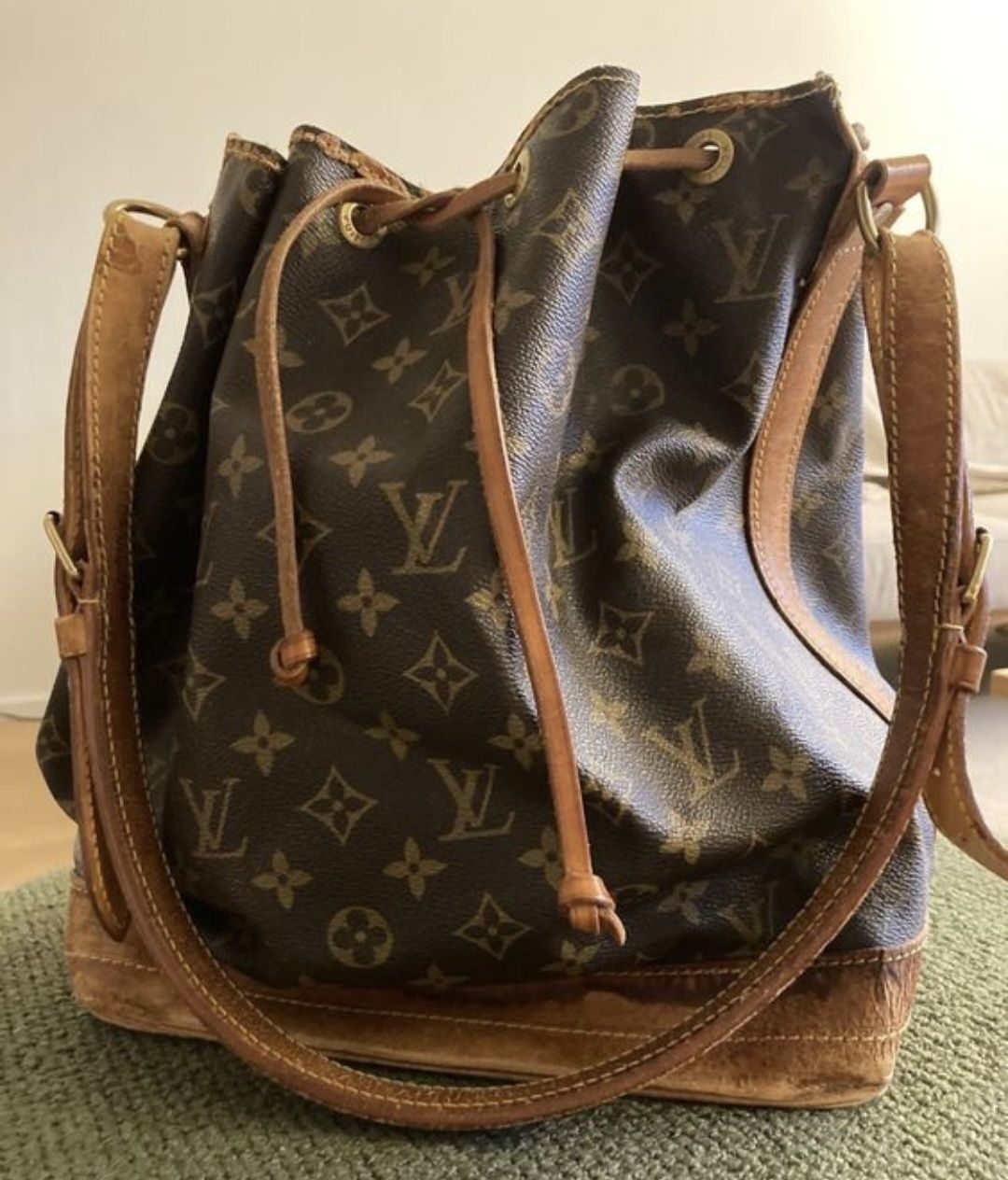 Louis Vuitton Sacs femmes: Louis Vuitton Noe – D'occasion à Biberist par Nicelotti