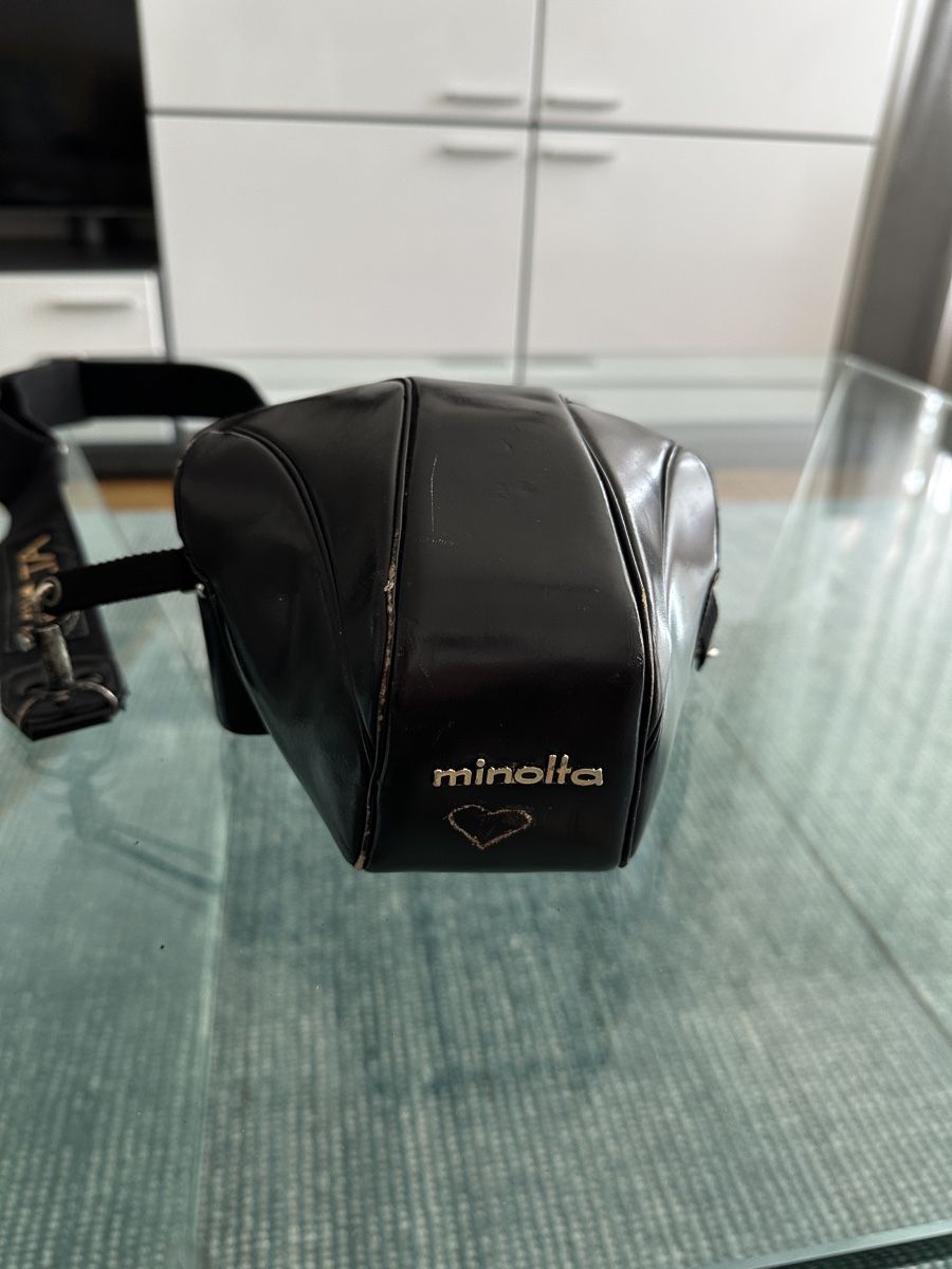 Minolta Fotocamera: Minolta SR-T 100 mit Objektiv & Tasche – Usato da Oberengstringen venduto da sasej 4