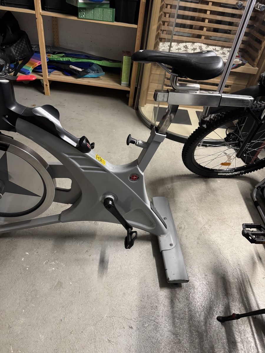Schwinn Hometrainer: Schwinn Indoor Cycle Velo, Spinning – Usato da Solothurn venduto da Jaess 2