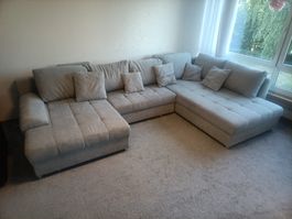 Ecksofa grau sehr gross und komfortabel