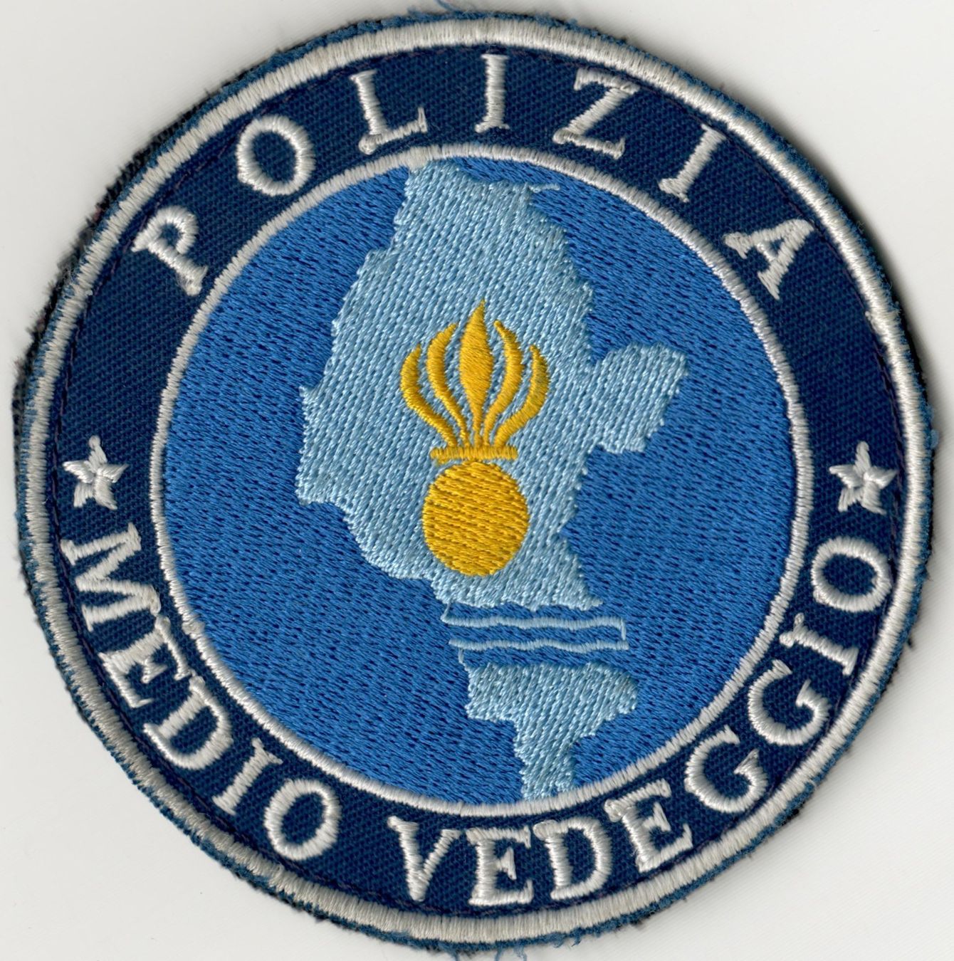 Placchette & Badge: Badge Polizia Comunale Medio Vedeggio – Usato da Caslano venduto da HyperSkyUp99