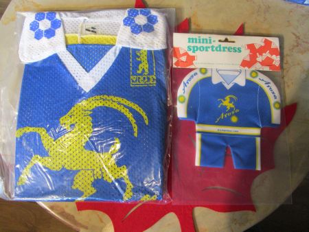 EHC AROSA TRIKOT SET VON 1986!!ORIGINAL VERPACKT RARITÄT