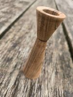 Holz: Stilvoller Kerzenständer aus Nussbaum-Marokko