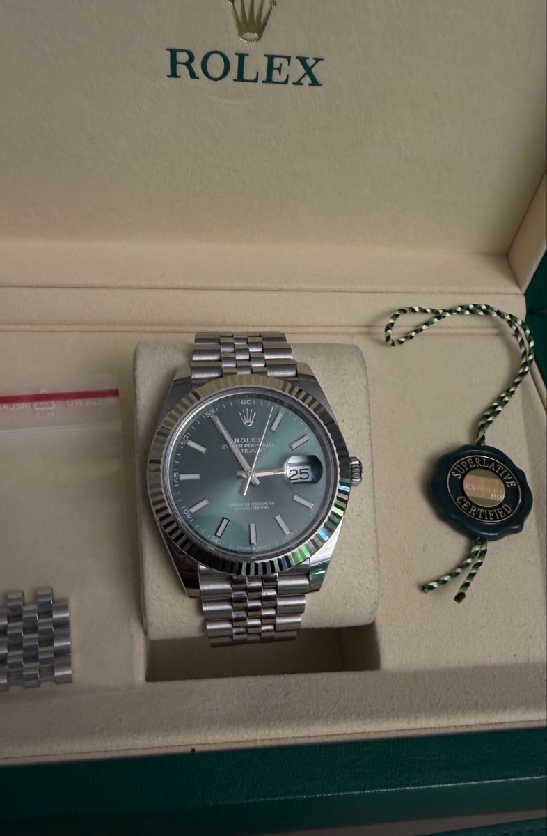 Rolex Montres: Rolex Datejust 41 mintgreen – Neuf (Voir description) à Biel/Bienne par LeFantomeNoir