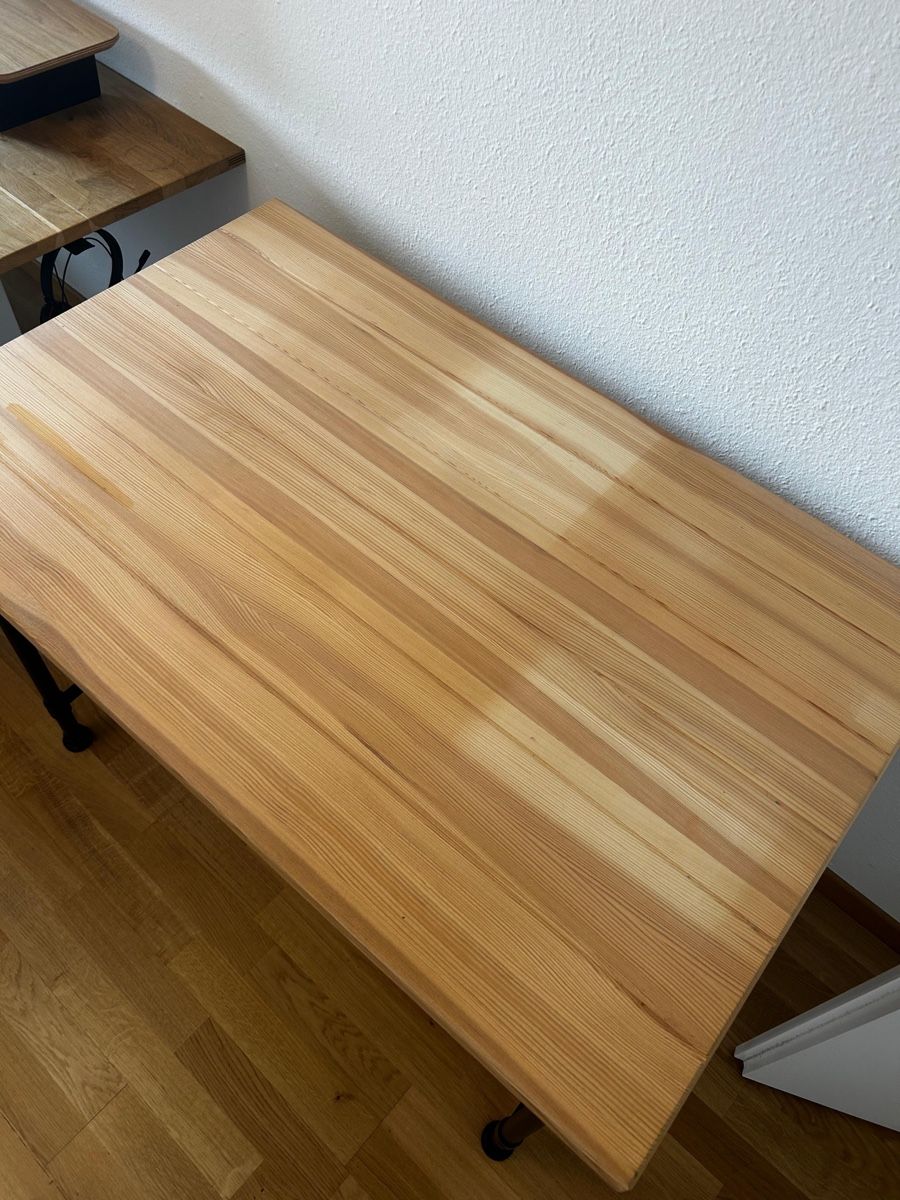 Schreibtische: wooden desk – Gebraucht aus Zürich von lar_npv8 2