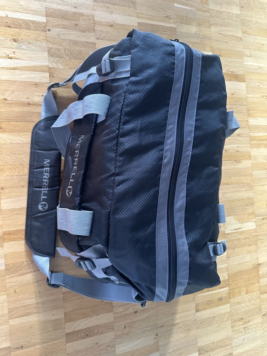 Merrell Taschen: Merrell Reisetasche Sporttasche – Gebraucht aus Dübendorf von jir_75mx 1