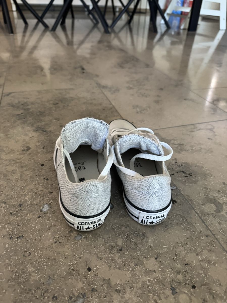 Converse Herrenschuhe: Converse All Stars Schuhe, Grösse 36.5 – Neu (gemäss Beschreibung) aus Muttenz von veroo8 1