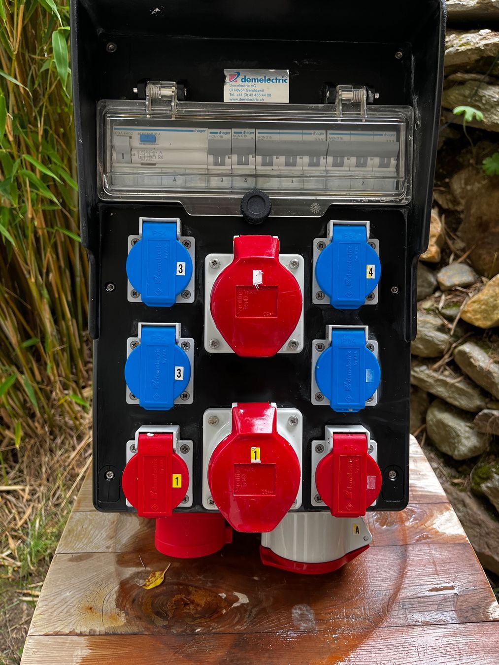 Elettrotecnica: Demelectric Typ 845 – Usato da Saas Fee venduto da pau_g22b