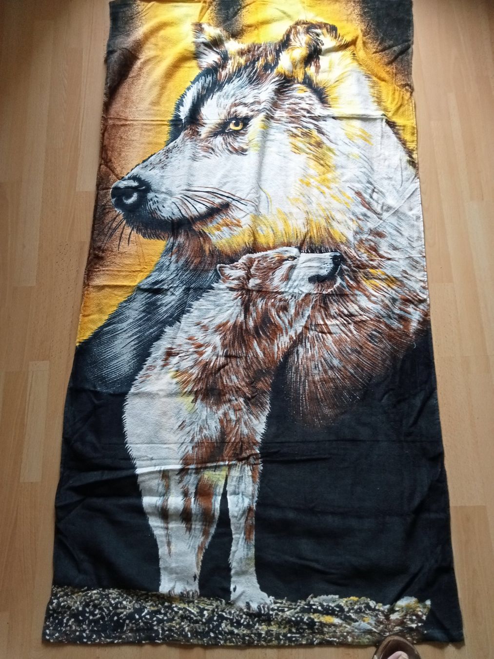 Badetücher: Bade-Strandtuch-WOLF – Neu (gemäss Beschreibung) aus Rupperswil von big-one-sale