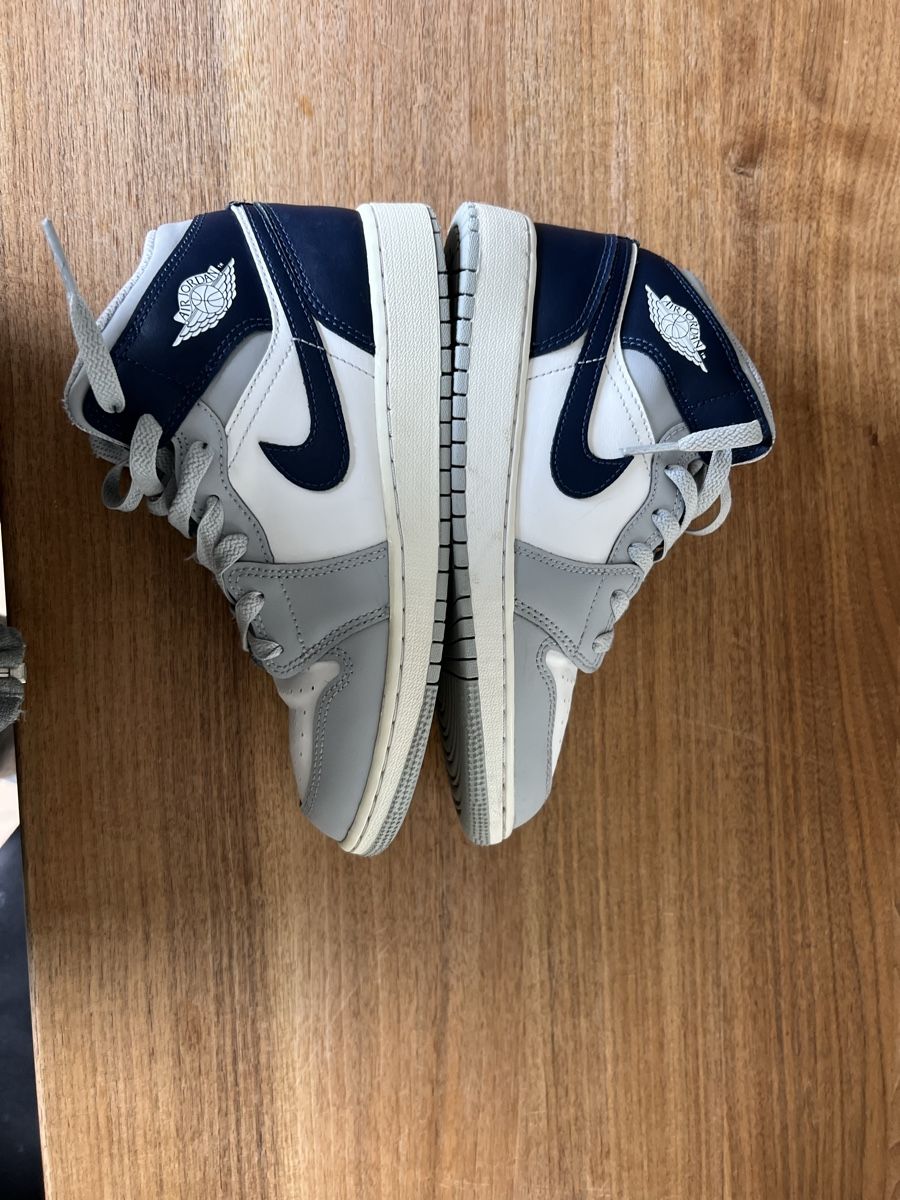 Jordan Scarpe per ragazzi: Nike Air Jordan 1  – Usato da Ammerzwil BE venduto da Schmiedi_78 2