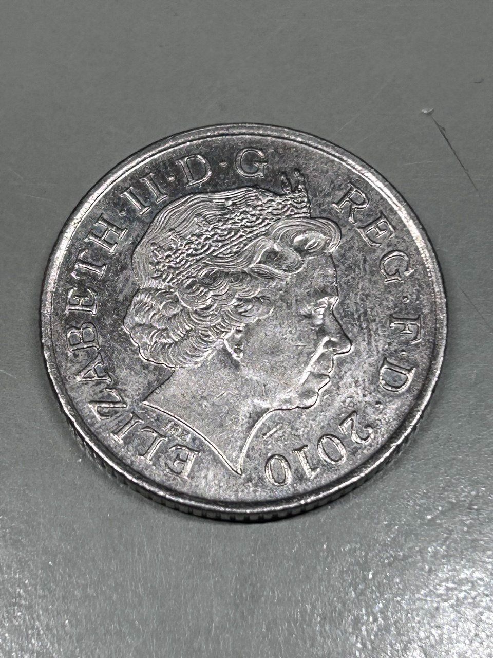 Tutti le monete: 10 Pence del Regno Unito 2010 – Usato da Giubiasco venduto da LorisVale 1