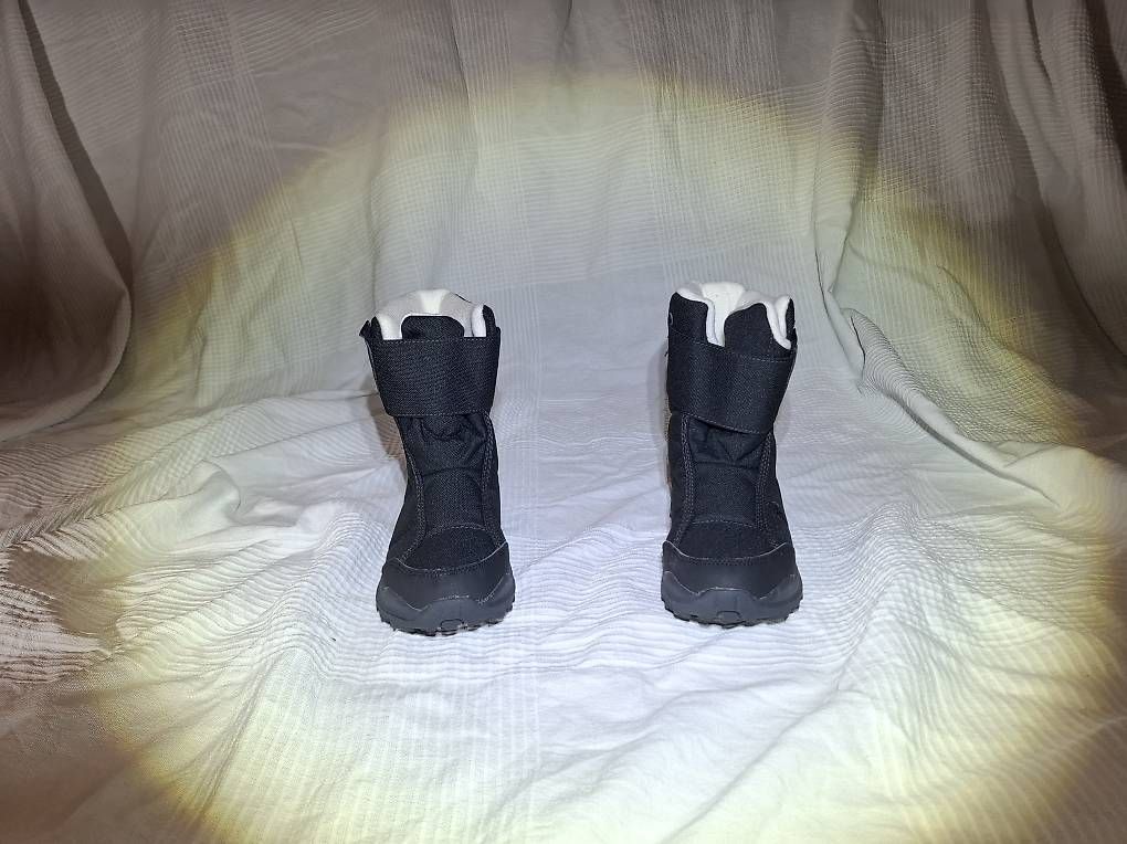 Scarpe per ragazzi: Winterstiefel Dekathlon QUECHUA SH100 Gr. 34 – Usato da Greifensee venduto da Timerons 3