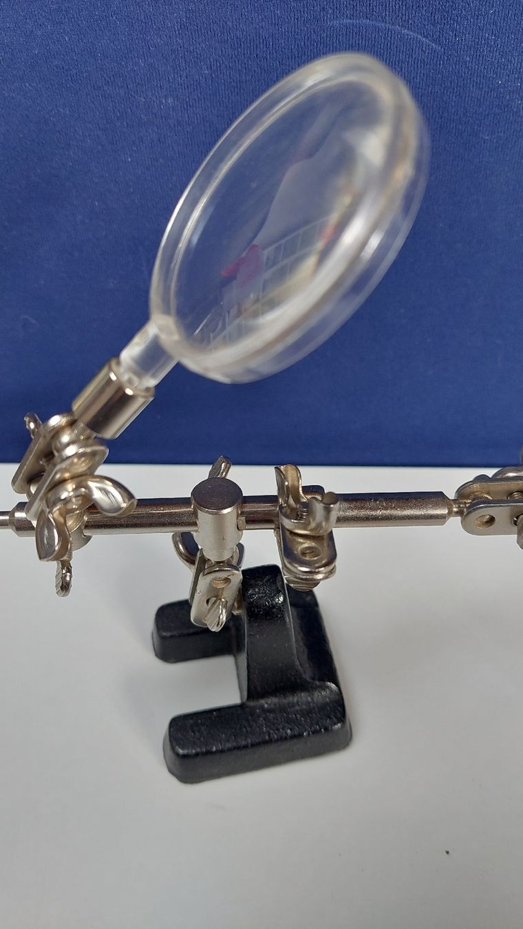 Tutti gli attrezzi: Support loupe – Usato da Marsens venduto da Jogowatchclock 2