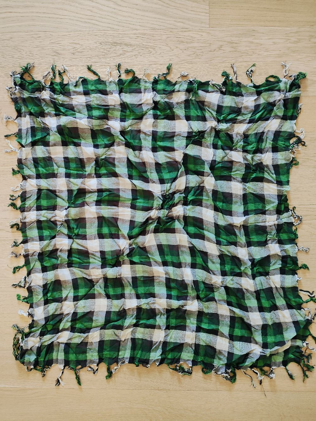 Foulard & Sciarpe: Schal – Usato da Birmensdorf ZH venduto da LucaToni02