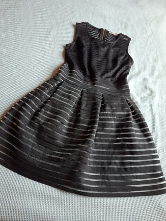 Robe taille S marque Lili & Lala