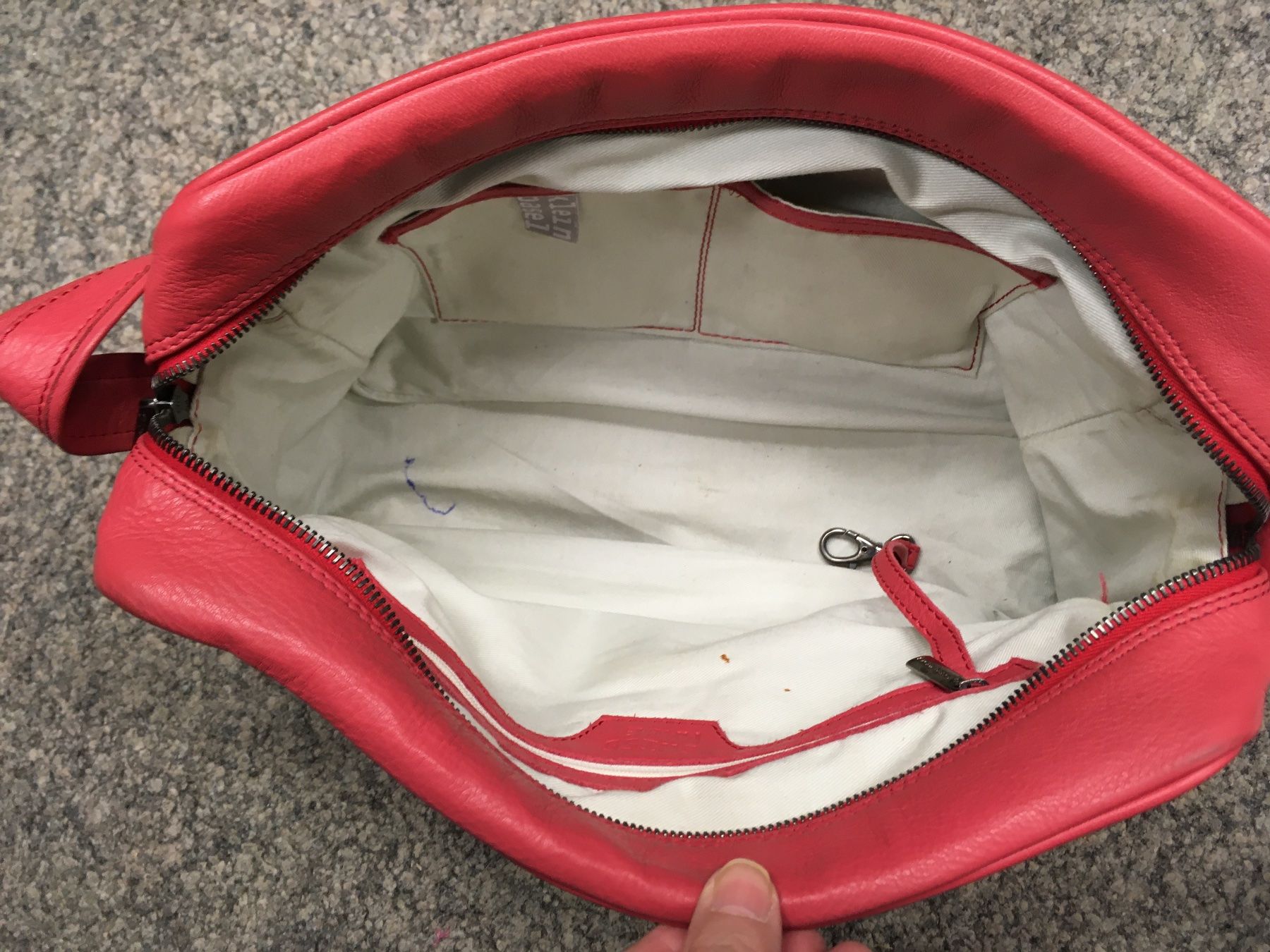 Kleinbasel Borse: kleinbasel Laptop Leder Tasche Seta Quer fraise gebraucht – Usato da Zürich venduto da rar_b2y9 6