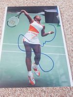 Serena Williams - Autogramm auf Foto