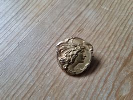 Jugendstil vergoldet Brosche FIX Marianne Mistel um 1900