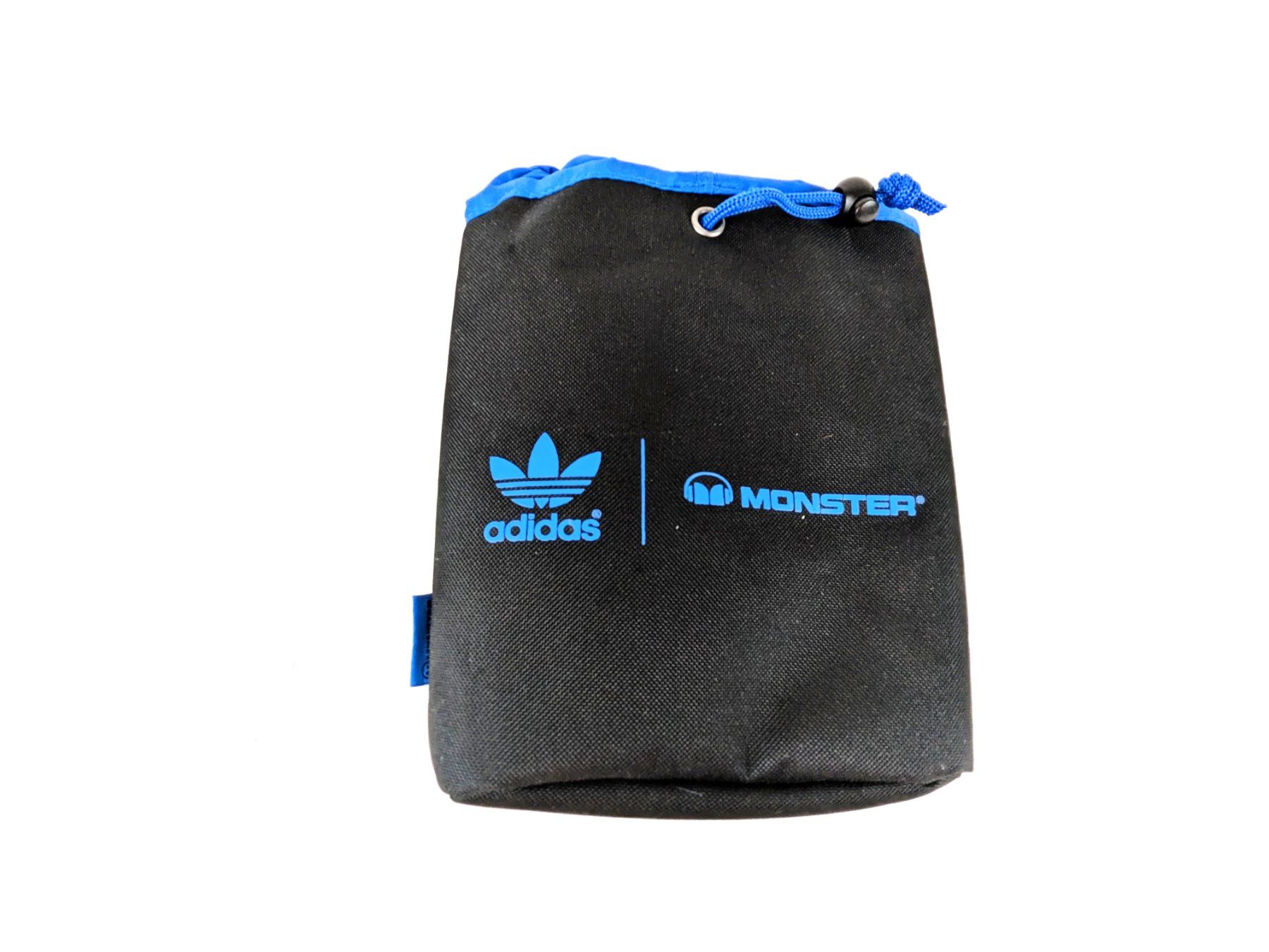 Adidas Taschen: ADIDAS Hülle – Gebraucht aus Thun von Restwert_Thun