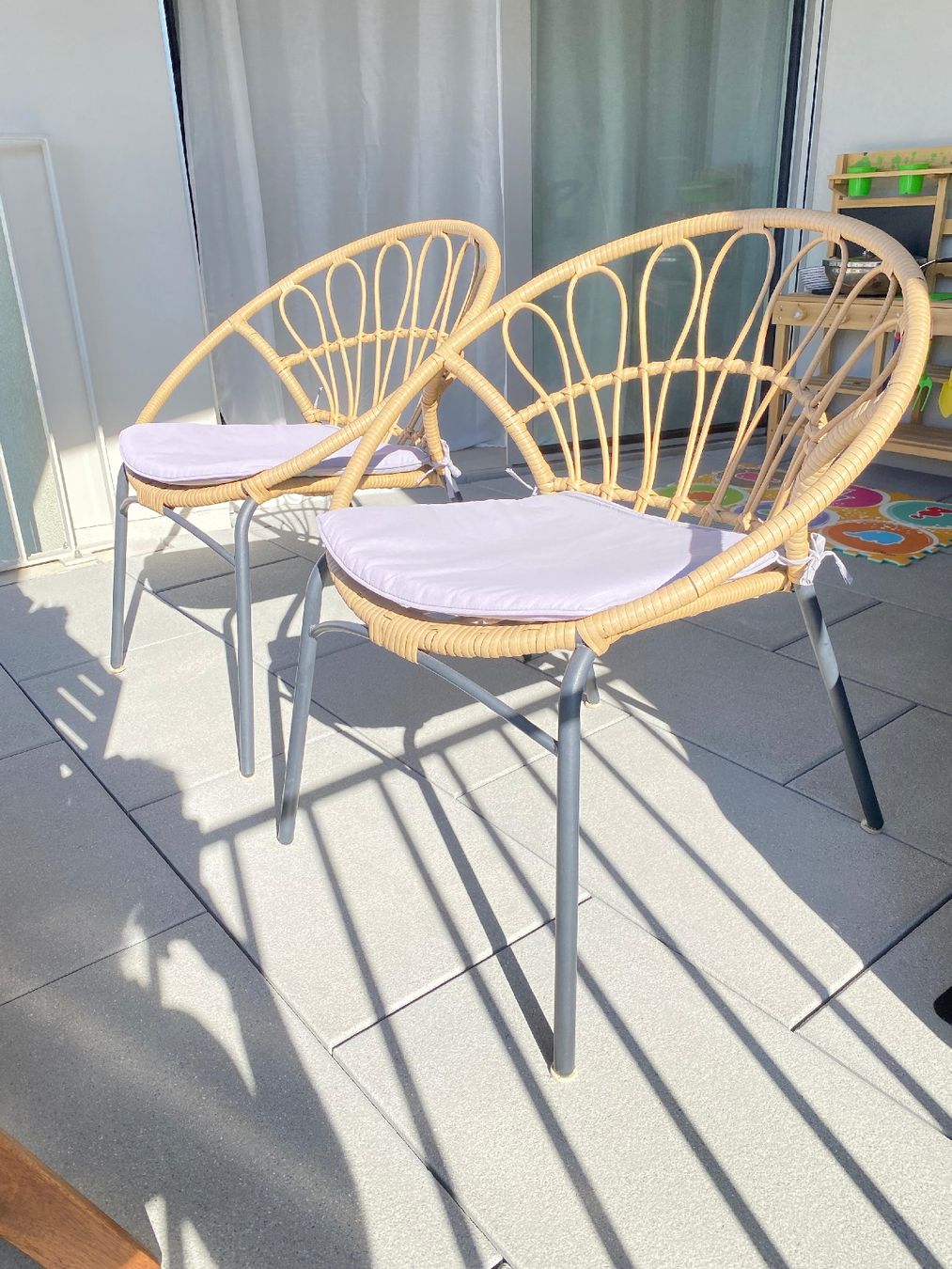 Sedie: 2 Rattanstühle für Balkon oder Terrasse – Usato da Oftringen venduto da Cano1907 1