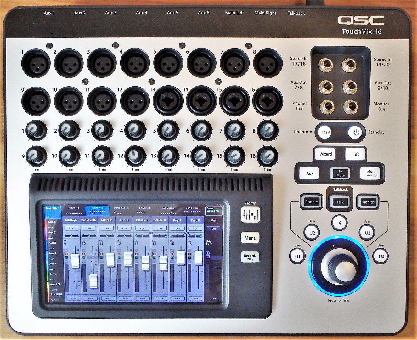 Qsc Console di mixaggio: Digital-Mischpult QSC TouchMix 16 mit Case – Usato da Wattwil venduto da webrawa
