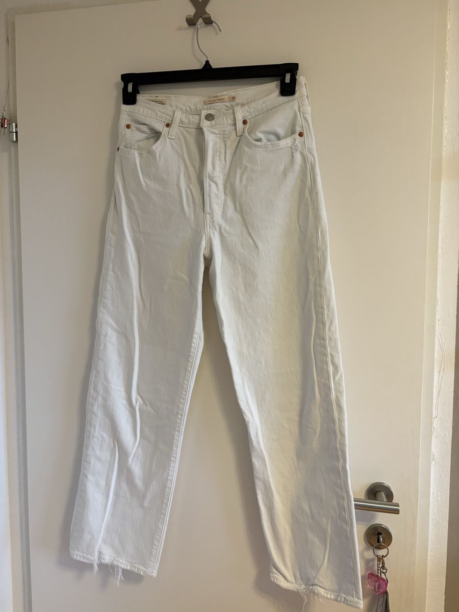 Levi's Jeans: Levi's Ribcage Straight Jeans – Usato da Weisslingen venduto da Ali_z8vw 1