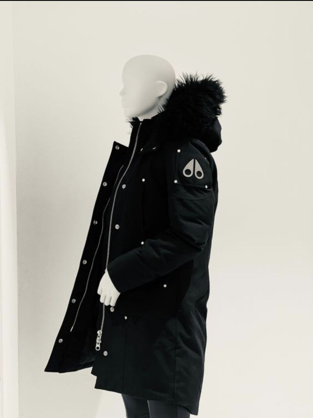 Moose Knuckles Giacche: neuwertige Moos Knuckles Damen Winterjacke – Nuovo (secondo la descrizione) da Zwillikon venduto da Nic_Brg 1