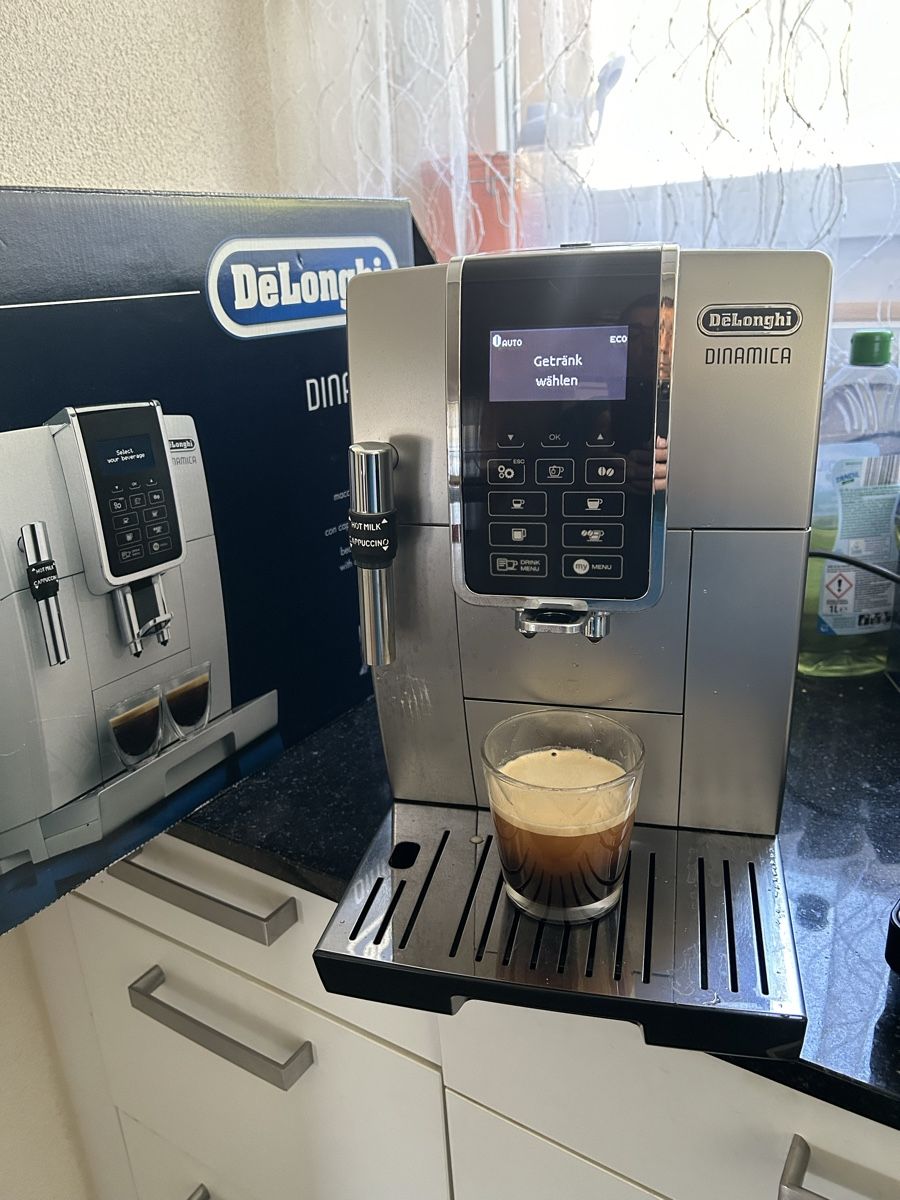 De'Longhi Machines à café & Machines à expresso: Delonghi Dinamica – D'occasion à Egerkingen par G1970B 1