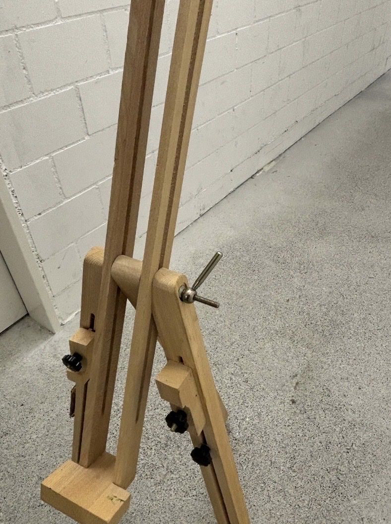 Schreibtische: Holz Staffelei einstellbar  – Gebraucht aus Zürich von Anastasiya_g 3