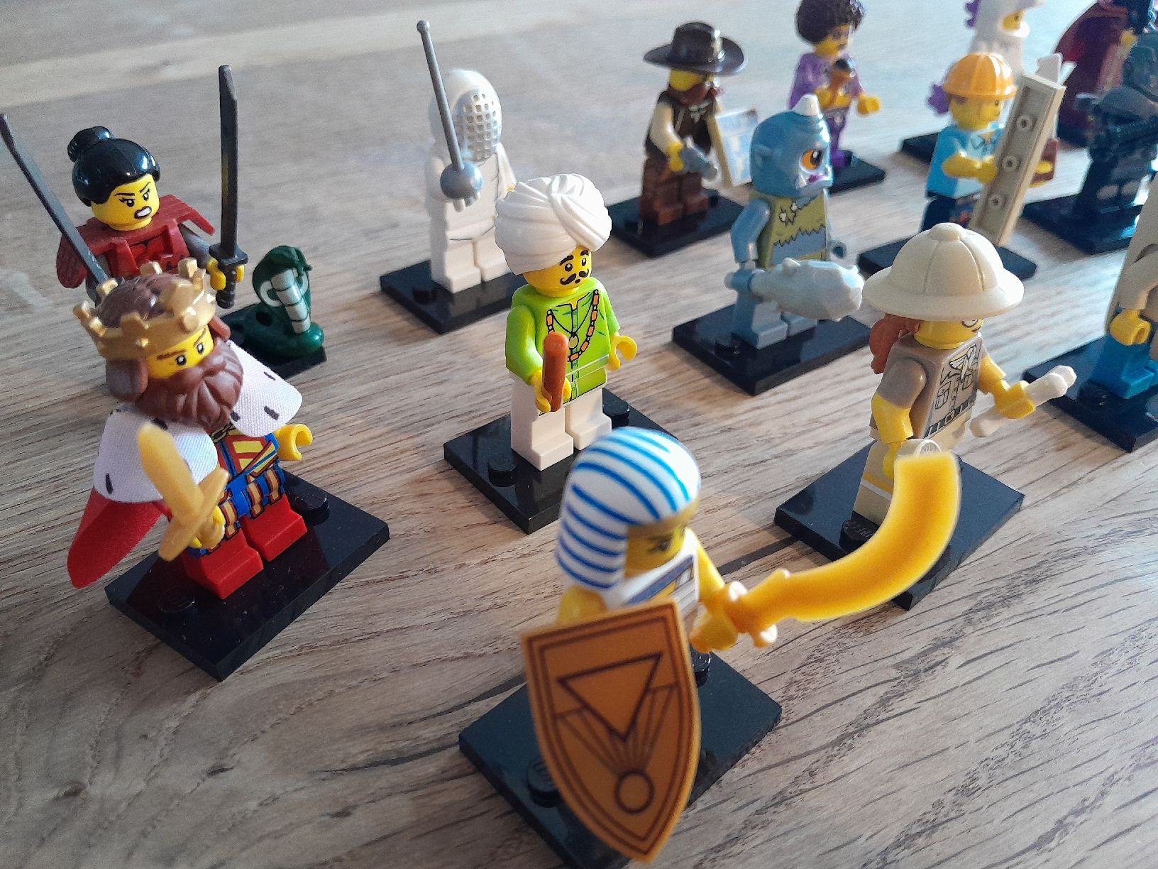 Lego Spielzeuge: Lego minifigures série 13 – Gebraucht aus Bercher von tonicee 2
