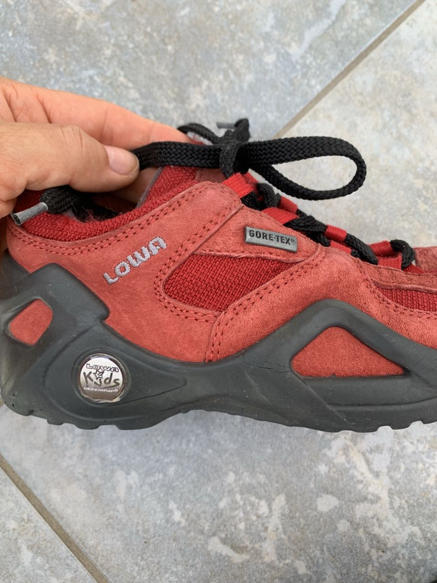 Scarpe per ragazzi: Wanderschuhe Lowa Goretex Grösse 30 – Usato da Ostermundigen venduto da des_t9vv 3