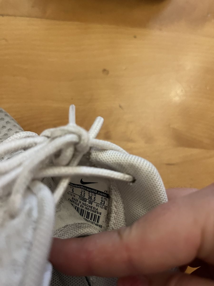 Nike Scarpe da uomo: Nike Turnschuhe – Usato da Zürich venduto da Shopmystyle 2
