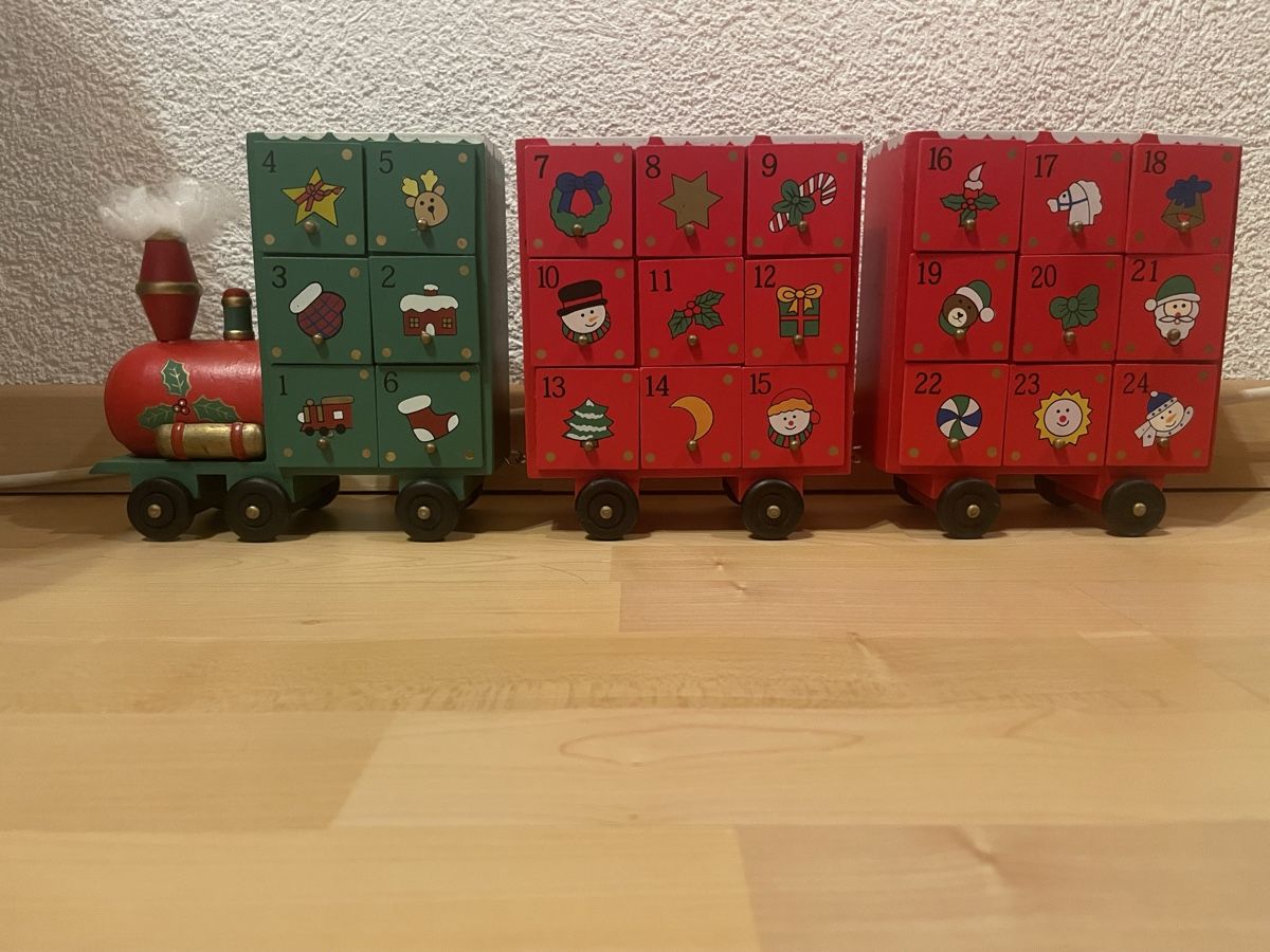 Calendari: Train en calendrier de l‘Avent – Usato da Ferpicloz venduto da aeb_yq7t
