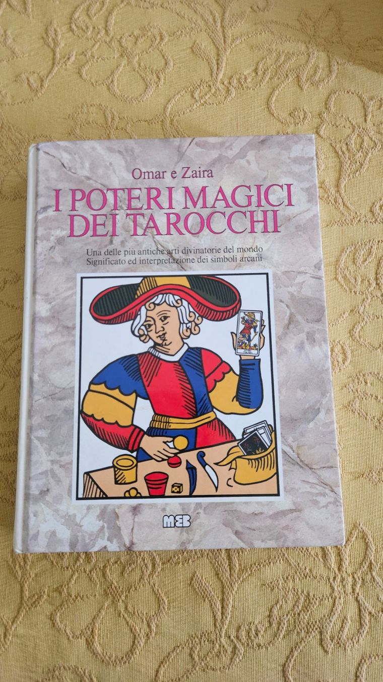 Libri: Libro "I poteri magici dei tarocchi" – Usato da Melano venduto da H-Sara