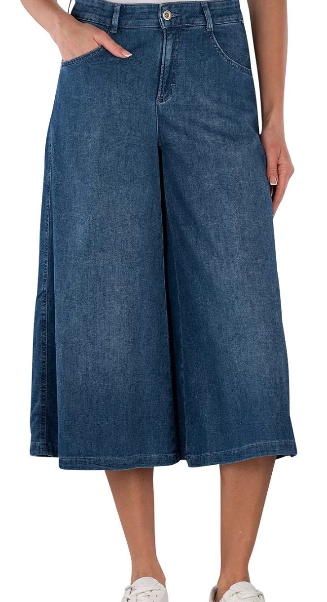 Brax Jeans: Jeans Brax Meli S – Gebraucht aus Sissach von DenJoe